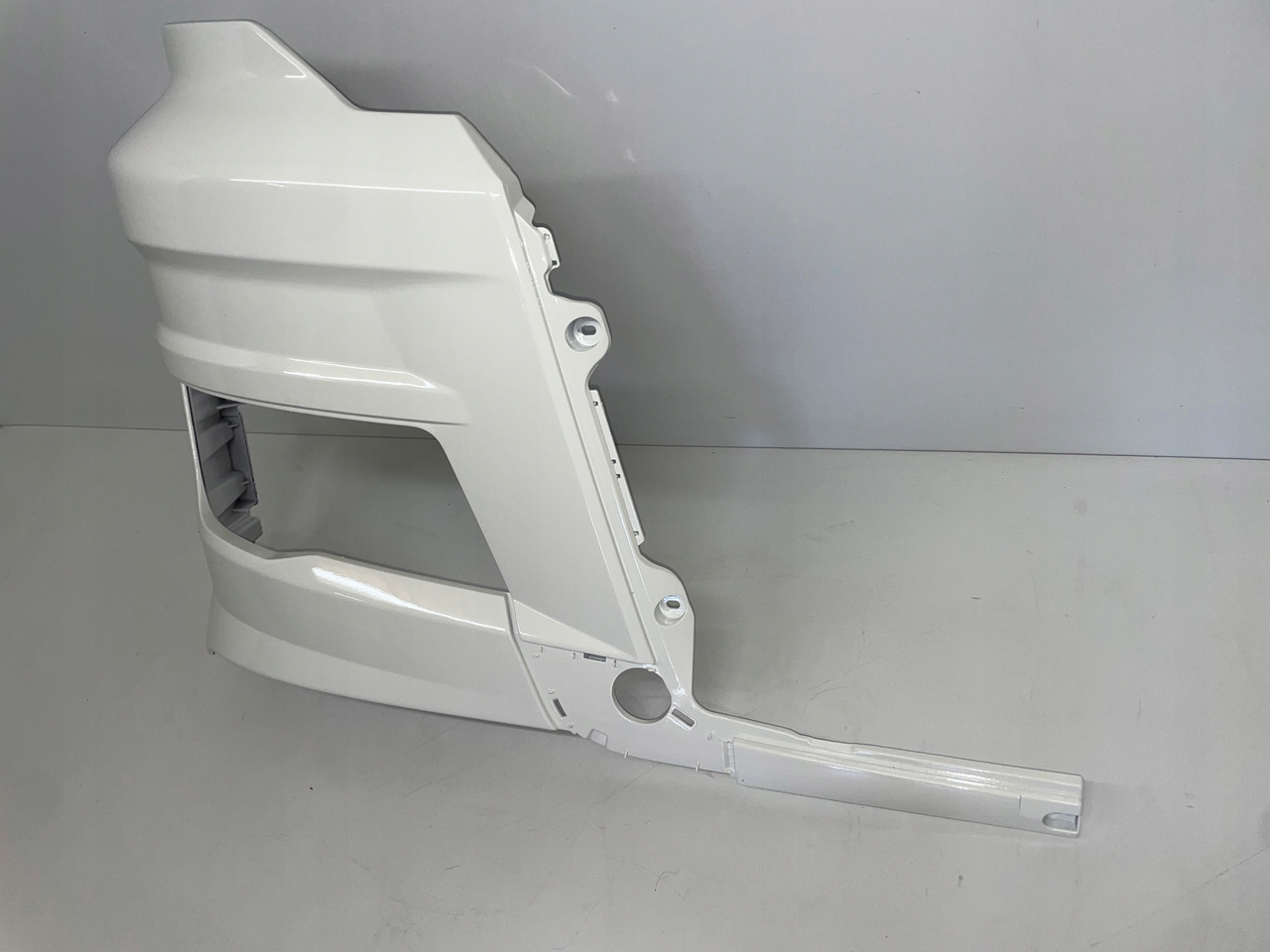 PRAWA OSŁONA ZDERZAKA ZDERZAK OKULAR MAN TGX3 TG3 TGX 3 81416142280 - Pare-chocs pour Camion: photos 3 PRAWA OSŁONA ZDERZAKA ZDERZAK OKULAR MAN TGX3 TG3 TGX 3 81416142280 - Pare-chocs pour Camion: photos 3