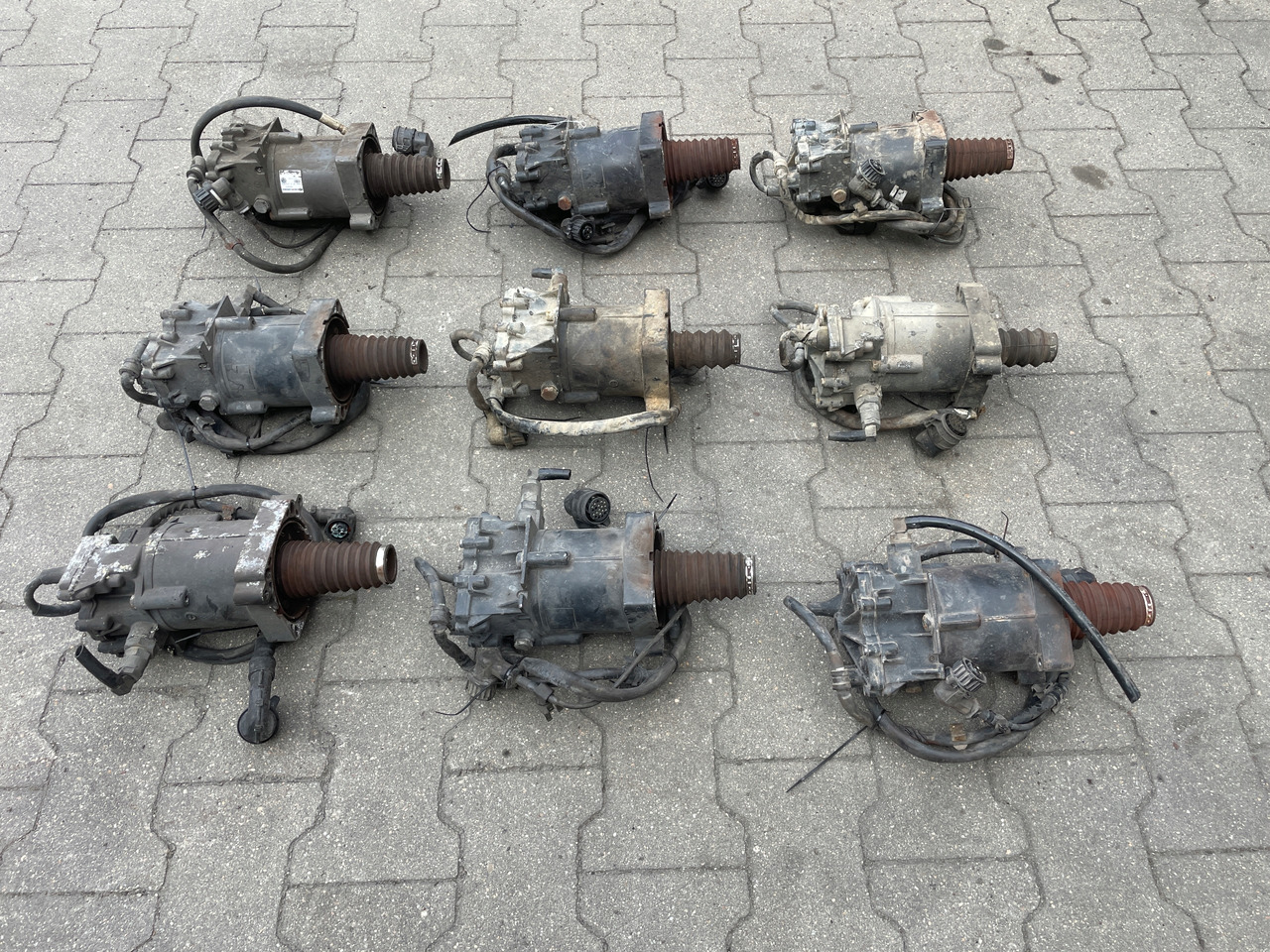 WYSPRZĘGLIK SKRZYNI MAN TGX TGS TGA AUTOMAT K013727 - Cylindre d'embrayage pour Camion: photos 5 WYSPRZĘGLIK SKRZYNI MAN TGX TGS TGA AUTOMAT K013727 - Cylindre d'embrayage pour Camion: photos 5