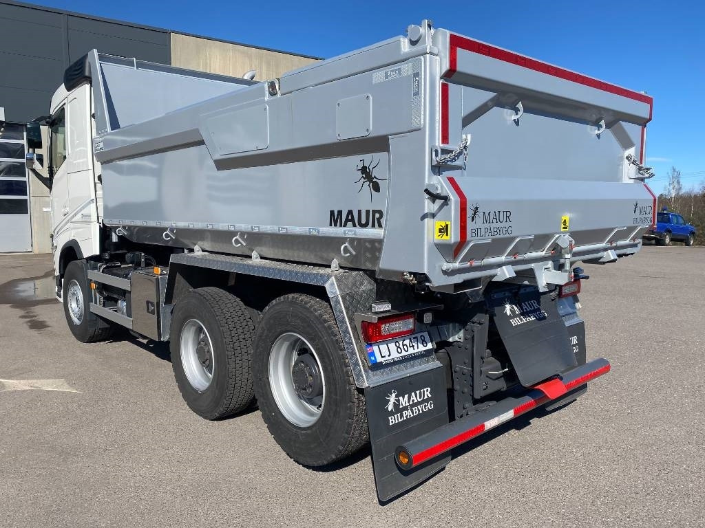 Volvo FH 540  - Camion benne: photos 4 Volvo FH 540  - Camion benne: photos 4