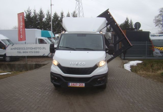 Iveco DAILY 35 C 15 3.5T 4.60M 3.5T NA HAKU CLIMATRONIC - Véhicule utilitaire benne: photos 2 Iveco DAILY 35 C 15 3.5T 4.60M 3.5T NA HAKU CLIMATRONIC - Véhicule utilitaire benne: photos 2