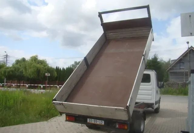 Iveco DAILY 40 C 12 WYWROTKA 3.5T 4.20M KLIMA - Véhicule utilitaire benne: photos 3 Iveco DAILY 40 C 12 WYWROTKA 3.5T 4.20M KLIMA - Véhicule utilitaire benne: photos 3