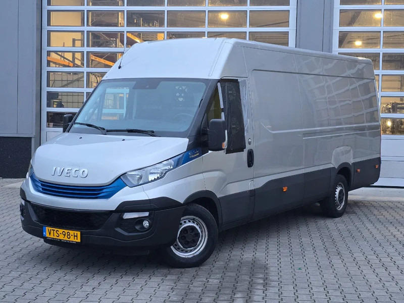 Iveco Daily 35S16 - Fourgon utilitaire: photos 1 Iveco Daily 35S16 - Fourgon utilitaire: photos 1