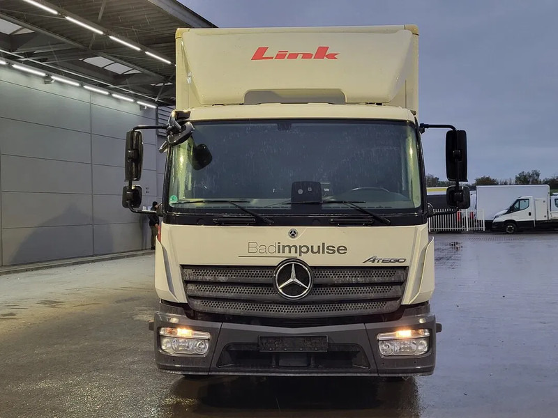 Mercedes-Benz Atego 818 Atego - Camion fourgon: photos 5 Mercedes-Benz Atego 818 Atego - Camion fourgon: photos 5