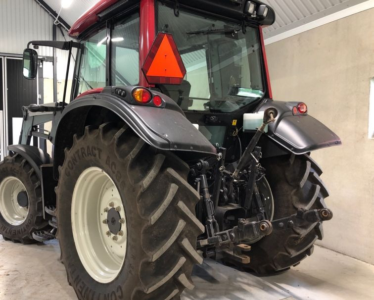 Valtra N92 HiTech - Tracteur agricole: photos 5 Valtra N92 HiTech - Tracteur agricole: photos 5