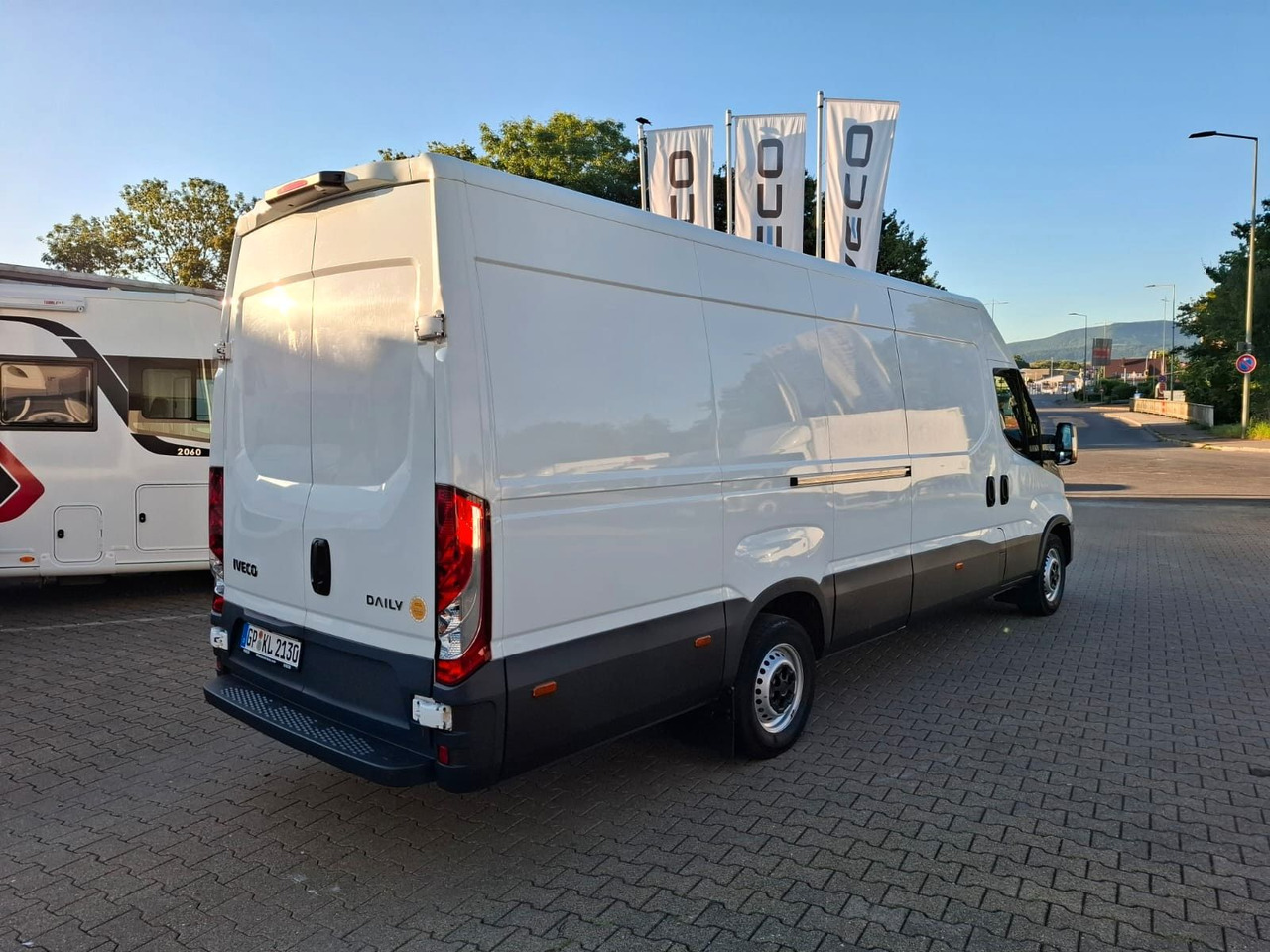 Iveco 35-160V/P, Luftfed., KLima, HiMatic, DAB,. - Fourgon utilitaire: photos 3 Iveco 35-160V/P, Luftfed., KLima, HiMatic, DAB,. - Fourgon utilitaire: photos 3