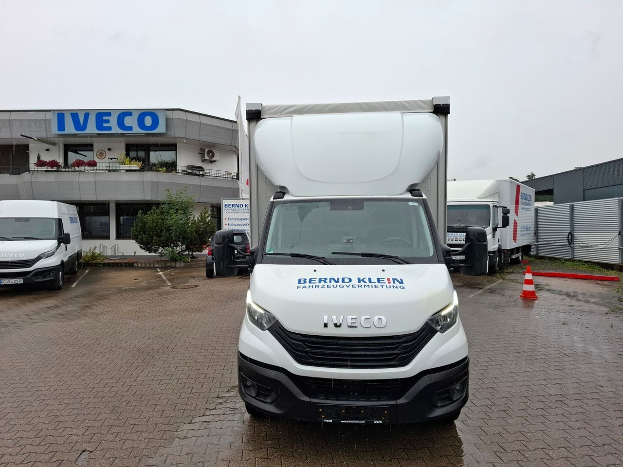 Iveco 72-210A8/P, Klima, Luft, HiMatik, LBW, RFK, - Véhicule utilitaire plateau baché: photos 3 Iveco 72-210A8/P, Klima, Luft, HiMatik, LBW, RFK, - Véhicule utilitaire plateau baché: photos 3