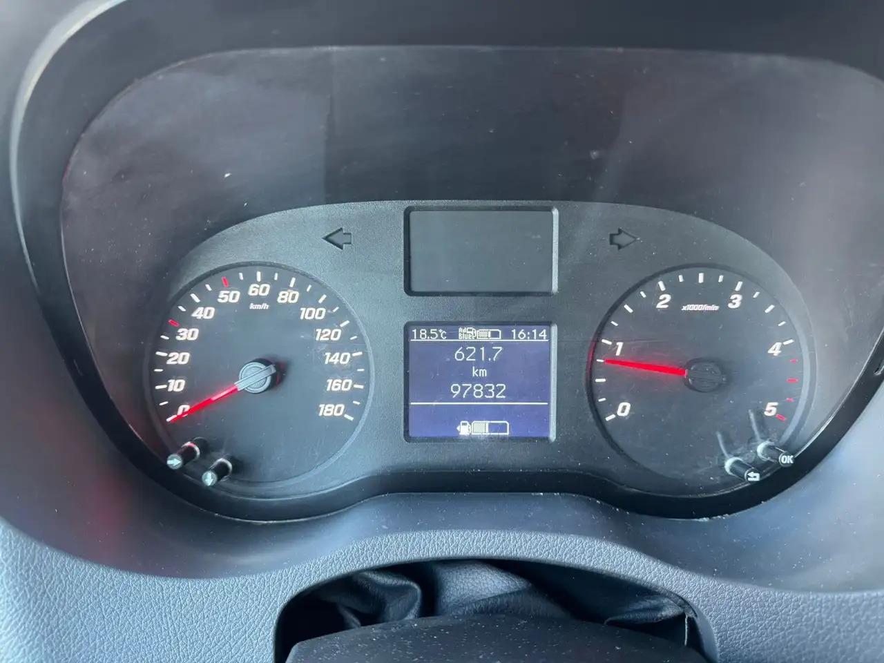 Mercedes-Benz Sprinter 317 CDI Lang DoKa Pritsche AHK 3,5t - Fourgon plateau, Utilitaire double cabine: photos 4 Mercedes-Benz Sprinter 317 CDI Lang DoKa Pritsche AHK 3,5t - Fourgon plateau, Utilitaire double cabine: photos 4