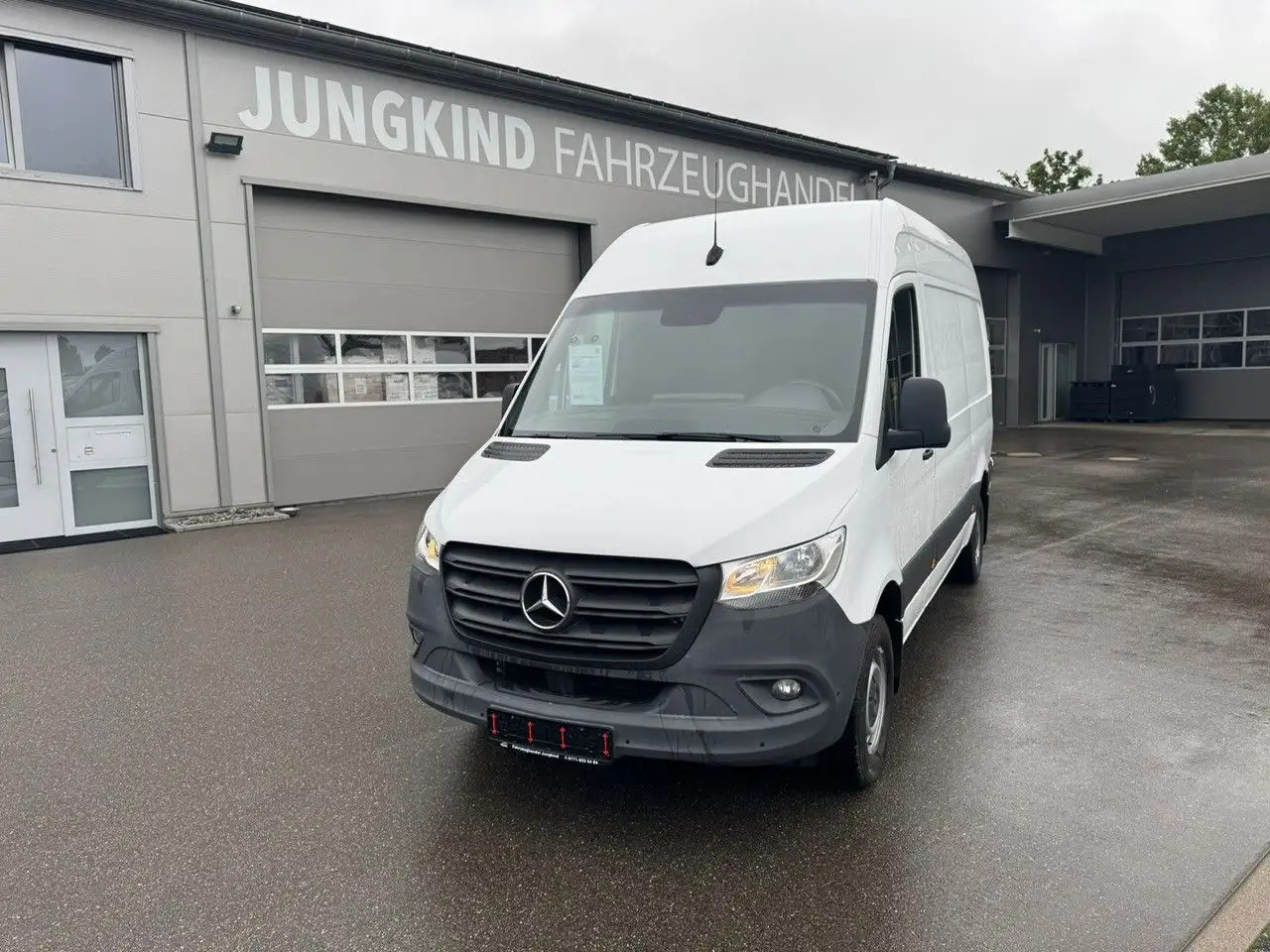 Mercedes-Benz Sprinter 317 CDI Lang Hoch Klima MBUX AHK 2,8t - Fourgon utilitaire: photos 2 Mercedes-Benz Sprinter 317 CDI Lang Hoch Klima MBUX AHK 2,8t - Fourgon utilitaire: photos 2