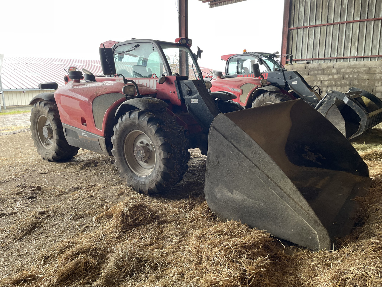MANITOU MLT 634-120 - Chariot télescopique: photos 1 MANITOU MLT 634-120 - Chariot télescopique: photos 1