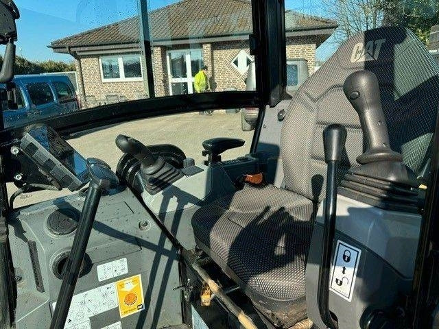 Mini pelle CAT 301.6: photos 8