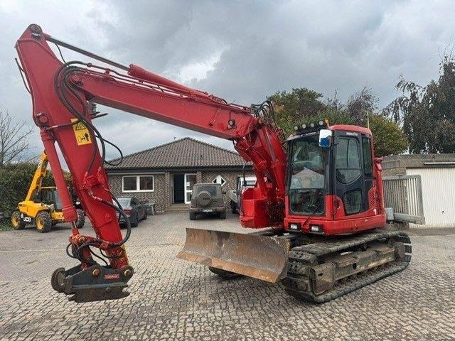 Komatsu 138US-11 - Pelle sur chenille: photos 2 Komatsu 138US-11 - Pelle sur chenille: photos 2