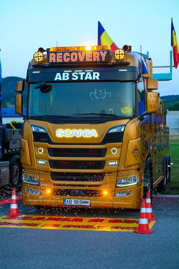 Scania R650 - Remorqueuse: photos 1 Scania R650 - Remorqueuse: photos 1