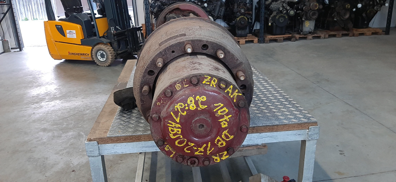 Gebrauchte DB 17 - 20, Außenplanetenachse, ABS, 10 Tonnen, Artikel - Nr. : 387.35031.20 - Essieu arrière pour Camion: photos 4 Gebrauchte DB 17 - 20, Außenplanetenachse, ABS, 10 Tonnen, Artikel - Nr. : 387.35031.20 - Essieu arrière pour Camion: photos 4