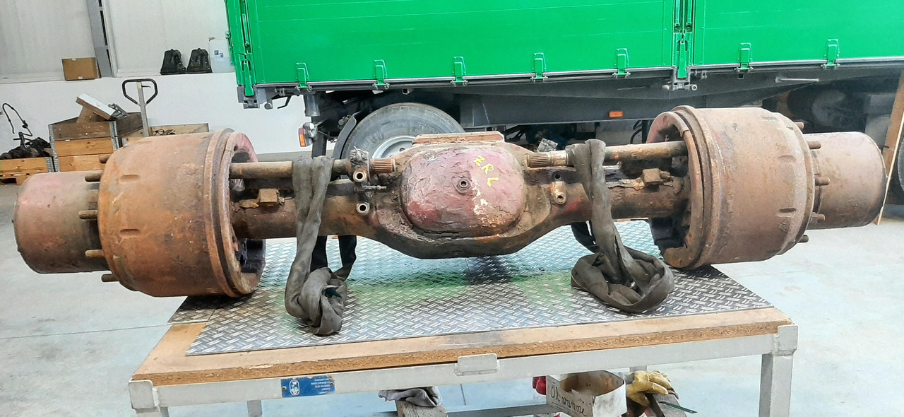 Gebrauchte DB 17 - 20, Außenplanetenachse, ABS, 10 Tonnen, Artikel - Nr. : 387.35031.20 - Essieu arrière pour Camion: photos 3 Gebrauchte DB 17 - 20, Außenplanetenachse, ABS, 10 Tonnen, Artikel - Nr. : 387.35031.20 - Essieu arrière pour Camion: photos 3