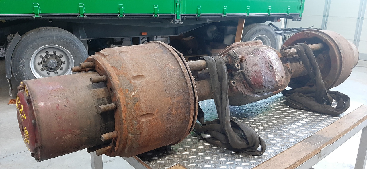 Gebrauchte DB 17 - 20, Außenplanetenachse, ABS, 10 Tonnen, Artikel - Nr. : 387.35031.20 - Essieu arrière pour Camion: photos 2 Gebrauchte DB 17 - 20, Außenplanetenachse, ABS, 10 Tonnen, Artikel - Nr. : 387.35031.20 - Essieu arrière pour Camion: photos 2