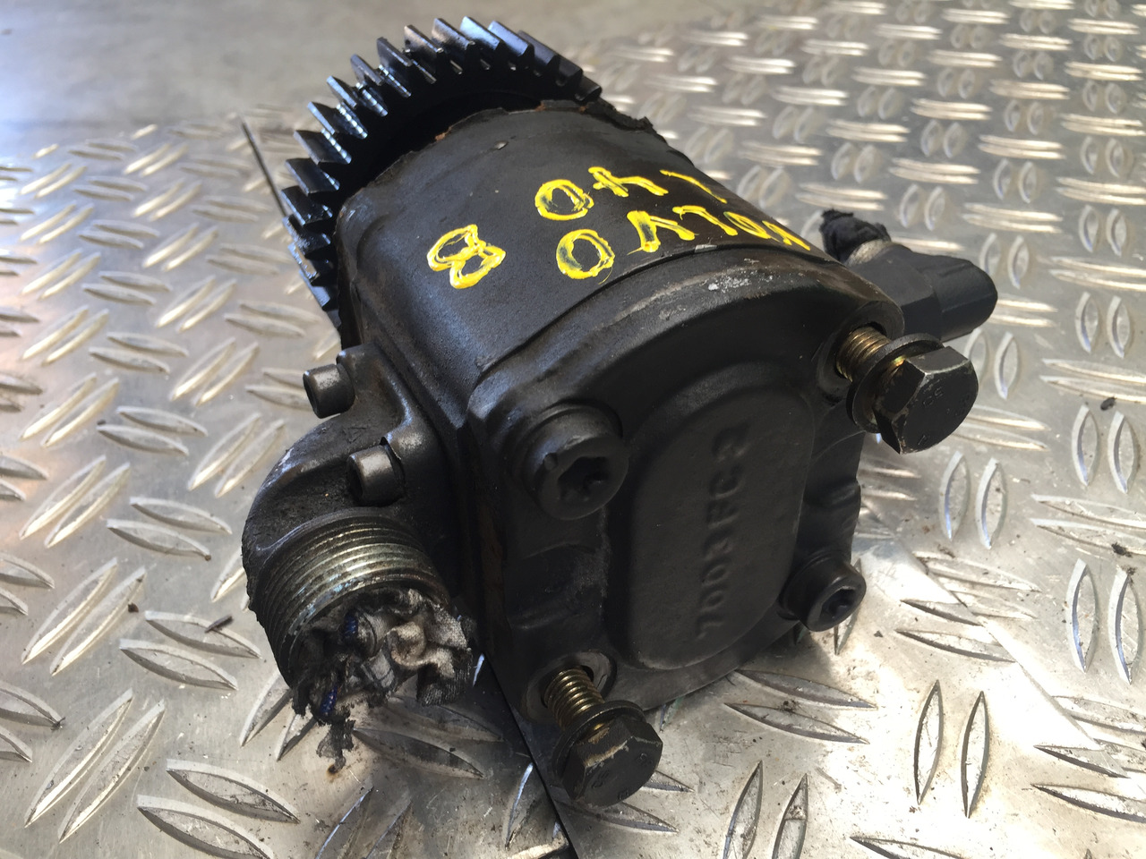 Gebrauchte Hydraulikpumpe / Lenkung VOLVO Radlader L40 B, Artikel - Nr. : 0 510 515 309 - Pompe hydraulique pour Camion: photos 3 Gebrauchte Hydraulikpumpe / Lenkung VOLVO Radlader L40 B, Artikel - Nr. : 0 510 515 309 - Pompe hydraulique pour Camion: photos 3