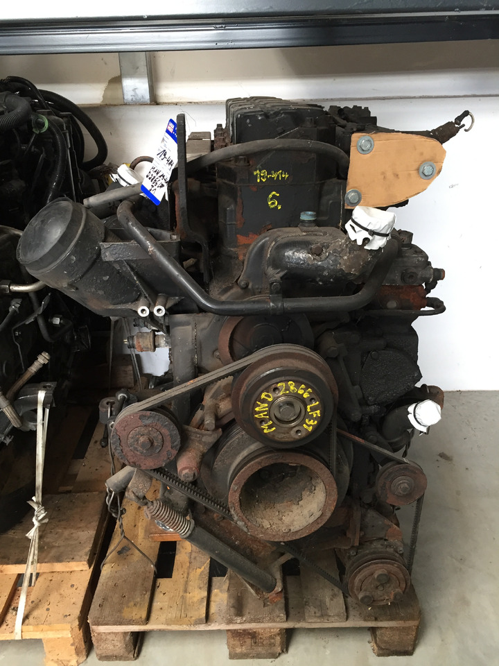 Gebrauchter Motor MAN F 2000 19.414 Typ D 2866 LF 31 Euro 3 - Moteur pour Camion: photos 1 Gebrauchter Motor MAN F 2000 19.414 Typ D 2866 LF 31 Euro 3 - Moteur pour Camion: photos 1