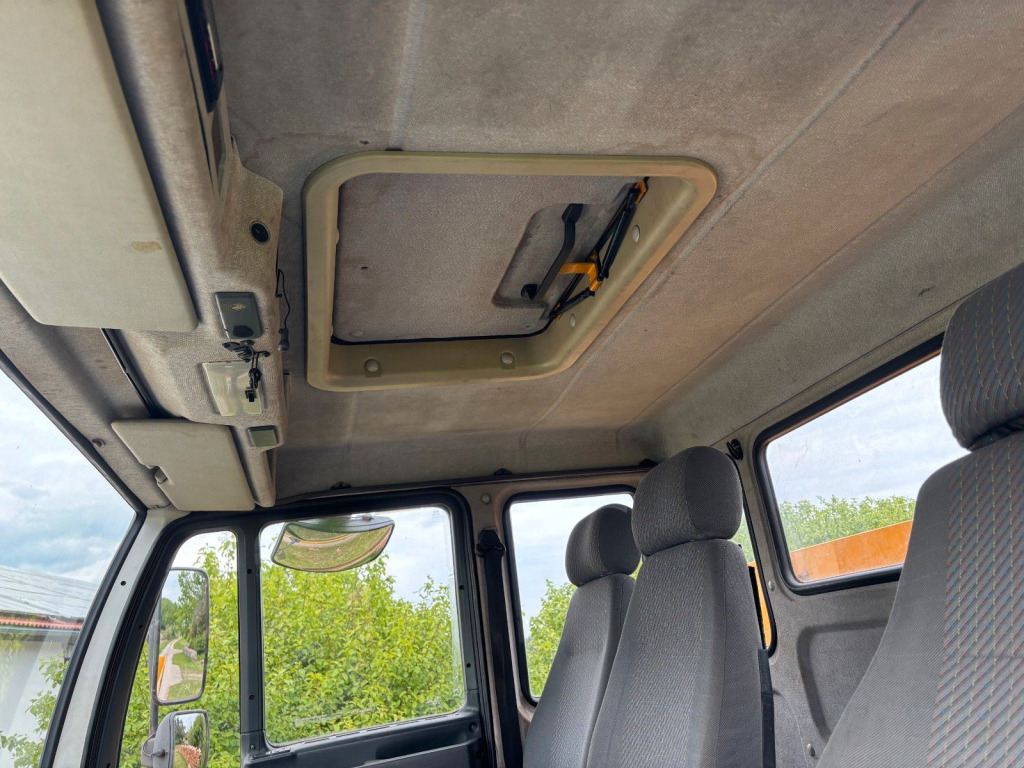 Crédit-bail MAN 8.224 L 2000 MAN 8.224 L 2000: photos 8 Crédit-bail MAN 8.224 L 2000 MAN 8.224 L 2000: photos 8