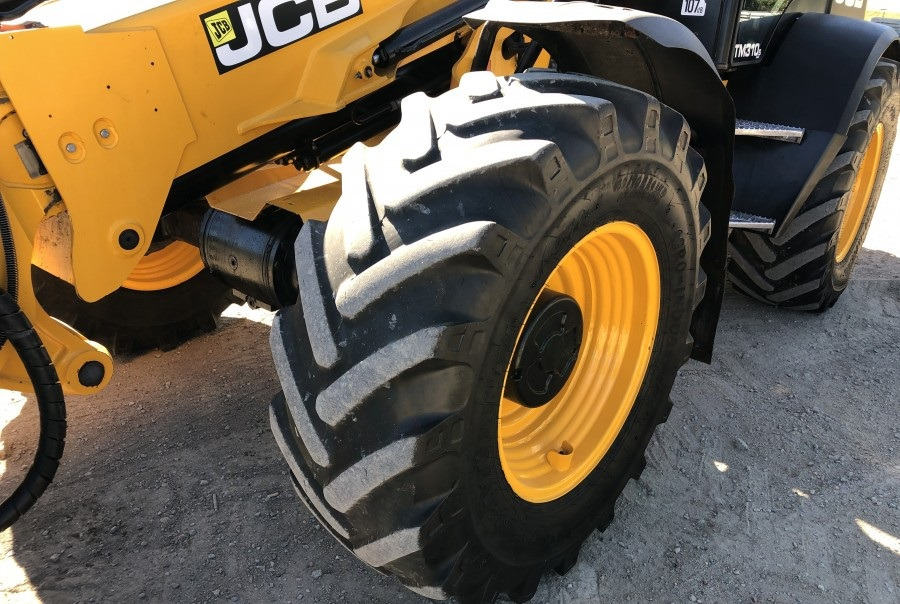JCB TM310S - Chargeuse sur pneus: photos 2 JCB TM310S - Chargeuse sur pneus: photos 2