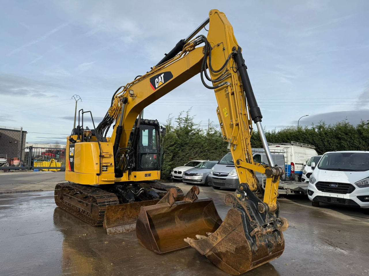 CAT 315 - Pelle sur chenille: photos 1 CAT 315 - Pelle sur chenille: photos 1