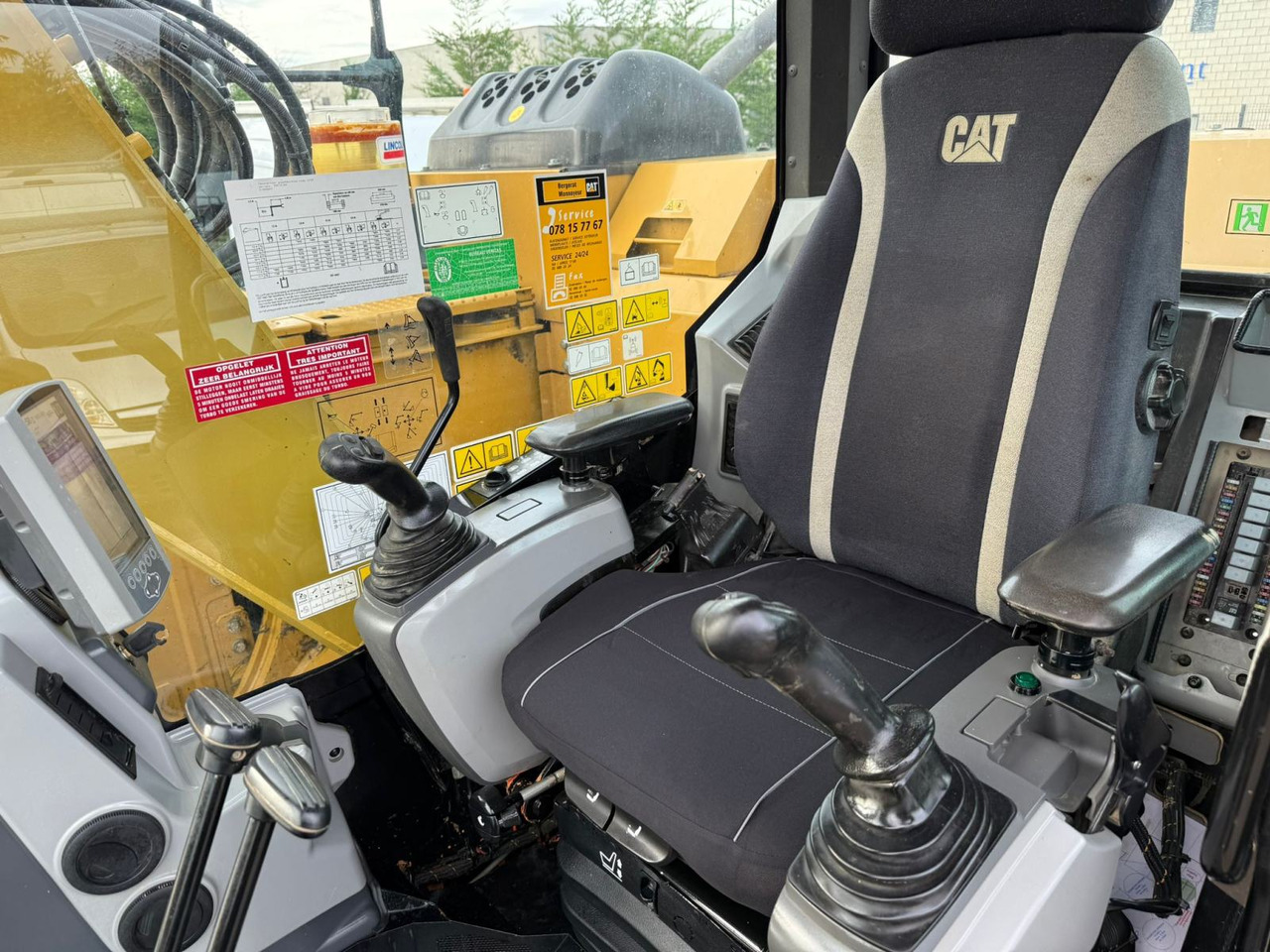 CAT 315 - Pelle sur chenille: photos 3 CAT 315 - Pelle sur chenille: photos 3