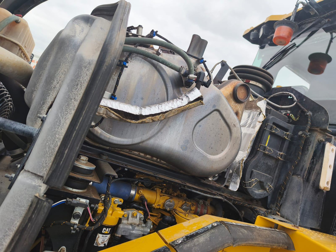 Chargeuse sur pneus CAT 950 M: photos 6 Chargeuse sur pneus CAT 950 M: photos 6