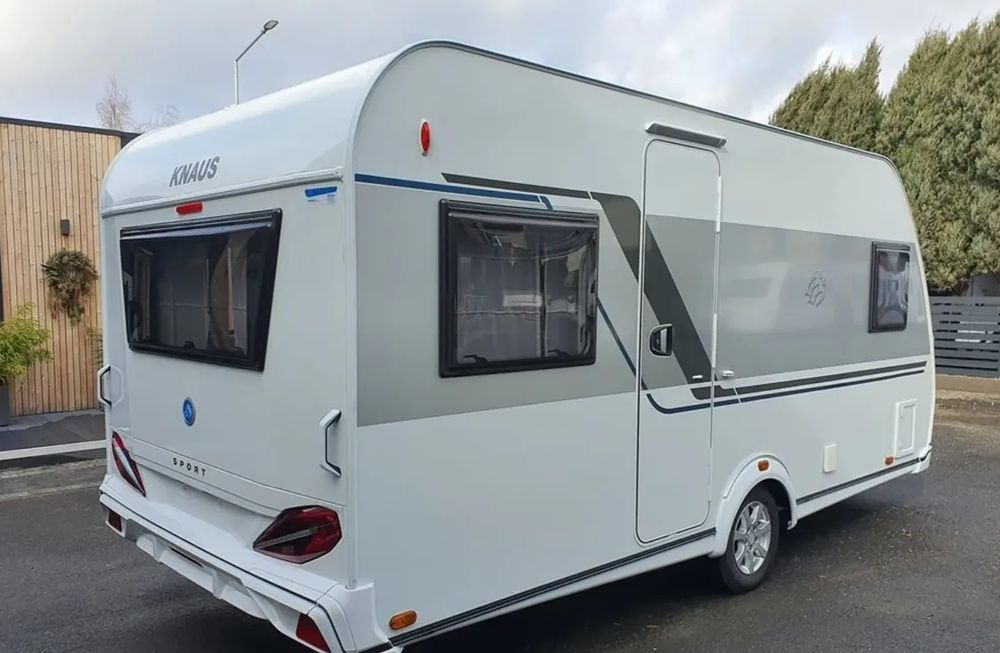 KNAUS SPORT 450 FU - Caravane: photos 2 KNAUS SPORT 450 FU - Caravane: photos 2