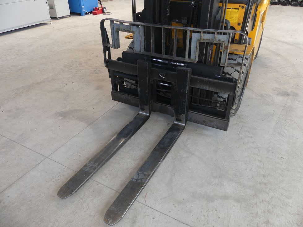 Matériel de manutention HYUNDAI 40B-9: photos 37