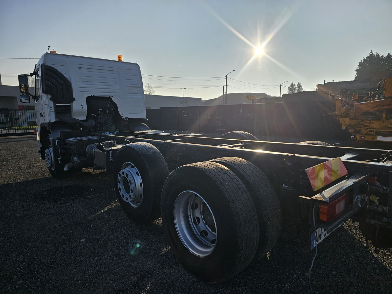 VOLVO FM400 - Châssis cabine: photos 4 VOLVO FM400 - Châssis cabine: photos 4