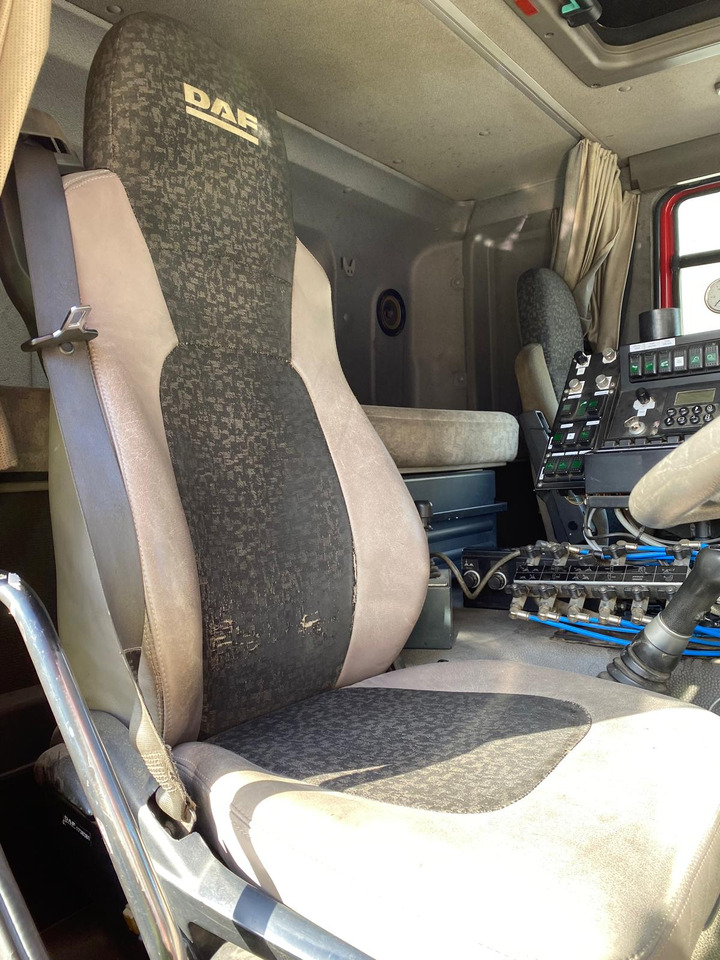 Brock SL480/2KJUMBO S - Balayeuse de voirie: photos 2 Brock SL480/2KJUMBO S - Balayeuse de voirie: photos 2