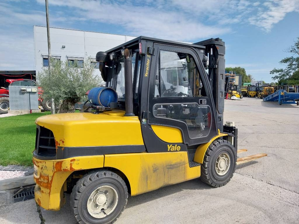 Yale GLP 55 VX - Chariot élévateur à gaz: photos 1 Yale GLP 55 VX - Chariot élévateur à gaz: photos 1