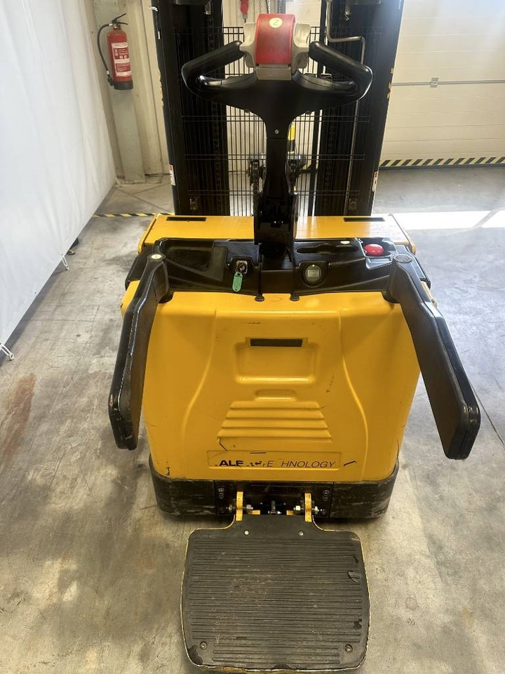 Yale ms15 - Gerbeur: photos 5 Yale ms15 - Gerbeur: photos 5