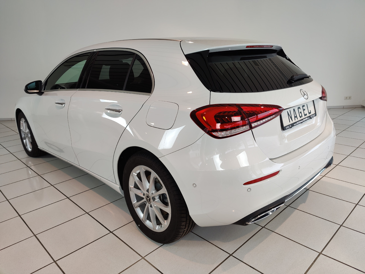Mercedes-Benz A 220 7G-DCT Progressive Navi LED DAB Sondsystem - Voiture break: photos 5 Mercedes-Benz A 220 7G-DCT Progressive Navi LED DAB Sondsystem - Voiture break: photos 5