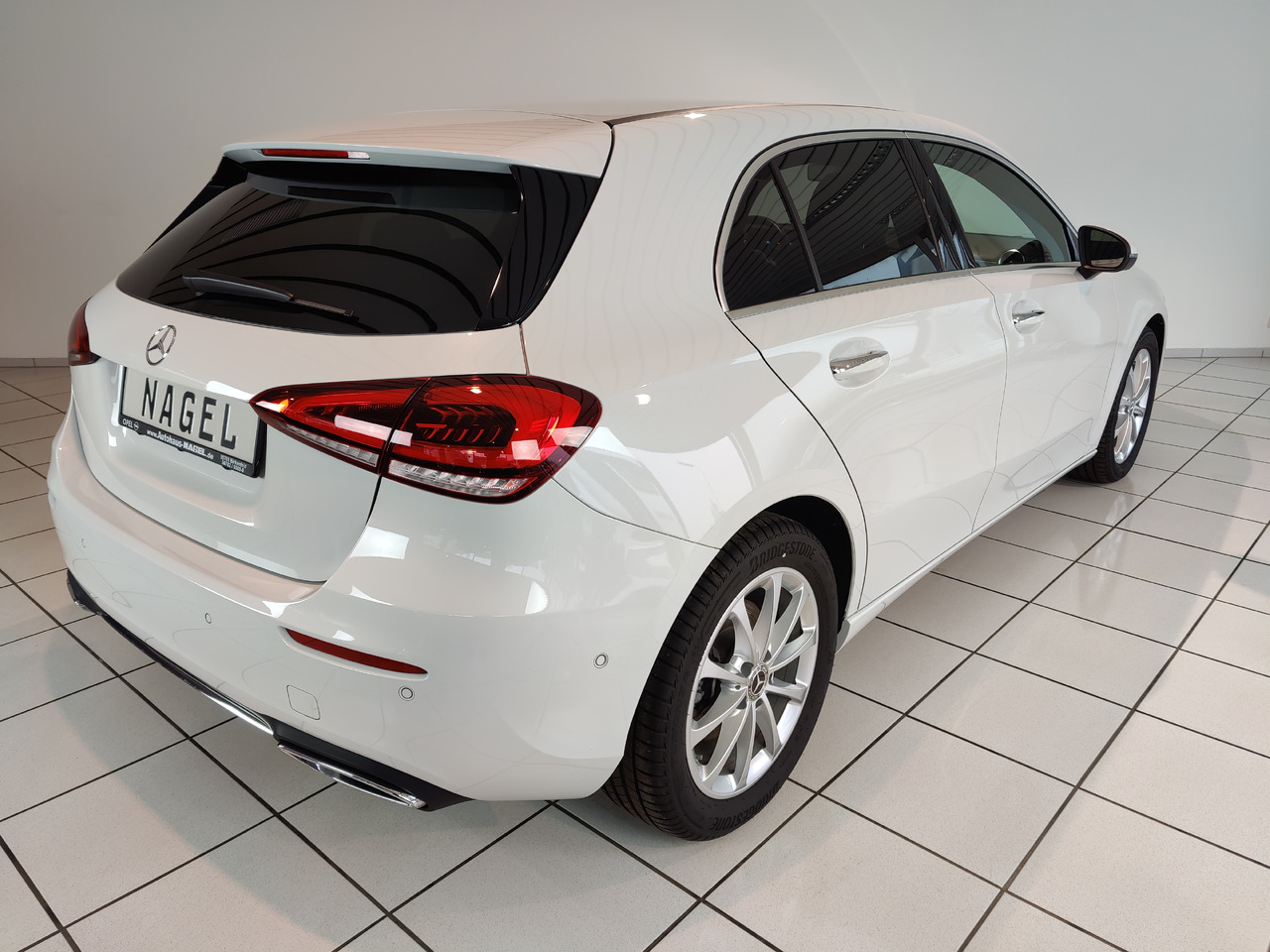 Mercedes-Benz A 220 7G-DCT Progressive Navi LED DAB Sondsystem - Voiture break: photos 4 Mercedes-Benz A 220 7G-DCT Progressive Navi LED DAB Sondsystem - Voiture break: photos 4