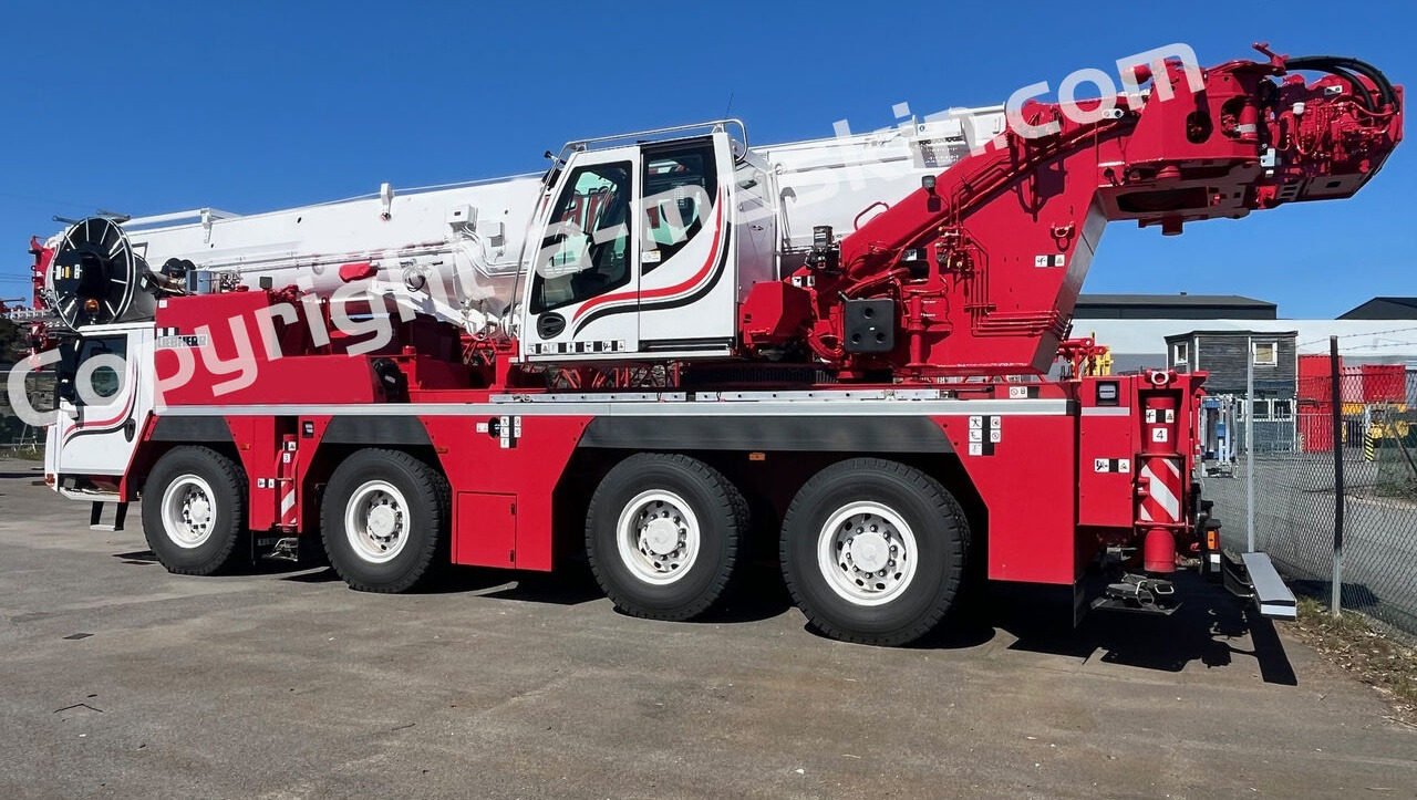 Liebherr LTM 1120-4.1 - Grue mobile: photos 4 Liebherr LTM 1120-4.1 - Grue mobile: photos 4