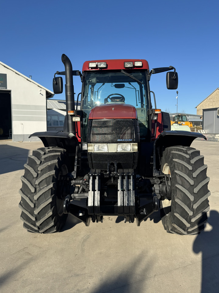 Case MX 120 Maxxum - Tracteur agricole: photos 4 Case MX 120 Maxxum - Tracteur agricole: photos 4