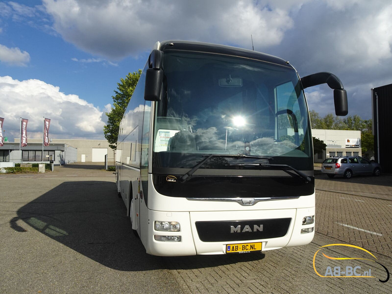 MAN R07 Lions Coach - 51 Seats EURO 6 - Autocar: photos 3 MAN R07 Lions Coach - 51 Seats EURO 6 - Autocar: photos 3
