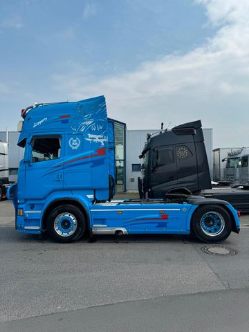 Scania R520 V8 - Tracteur routier: photos 1 Scania R520 V8 - Tracteur routier: photos 1