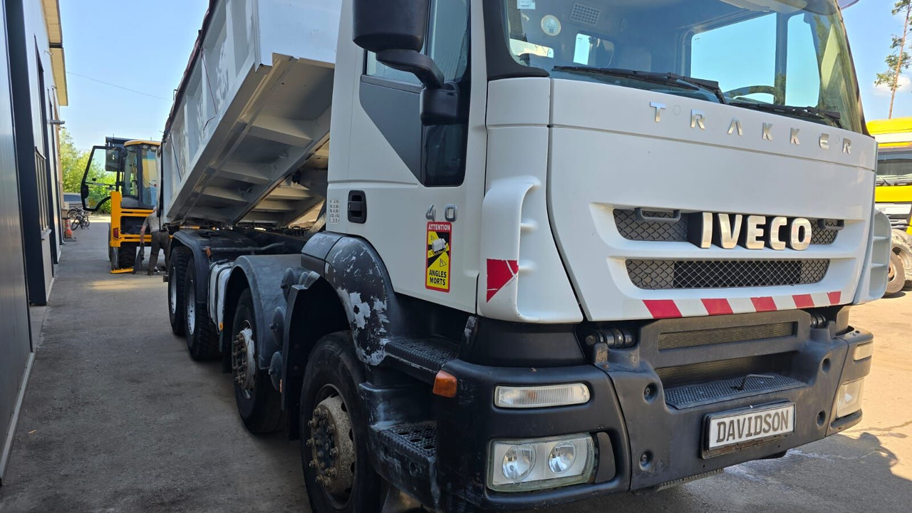 IVECO Trakker 410 - Camion benne: photos 3 IVECO Trakker 410 - Camion benne: photos 3