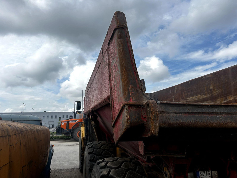 Volvo A25C - Tombereau articulé: photos 5 Volvo A25C - Tombereau articulé: photos 5