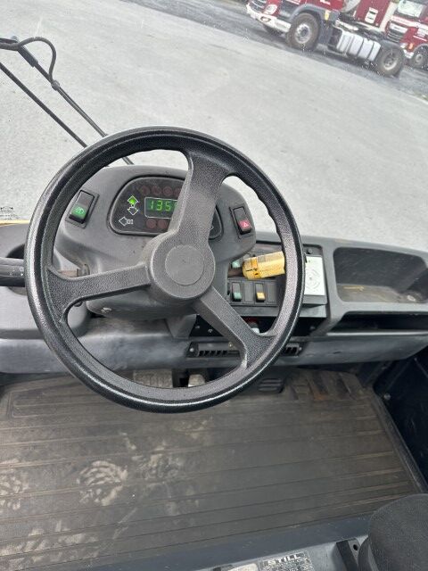 Still R08-20 - Chariot tracteur: photos 4 Still R08-20 - Chariot tracteur: photos 4