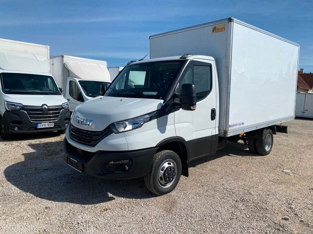Iveco Daily Koffer mit LBW SOFORT Euro6E Iveco Daily Koffer mit LBW SOFORT Euro6E - Fourgon: photos 1 Iveco Daily Koffer mit LBW SOFORT Euro6E Iveco Daily Koffer mit LBW SOFORT Euro6E - Fourgon: photos 1