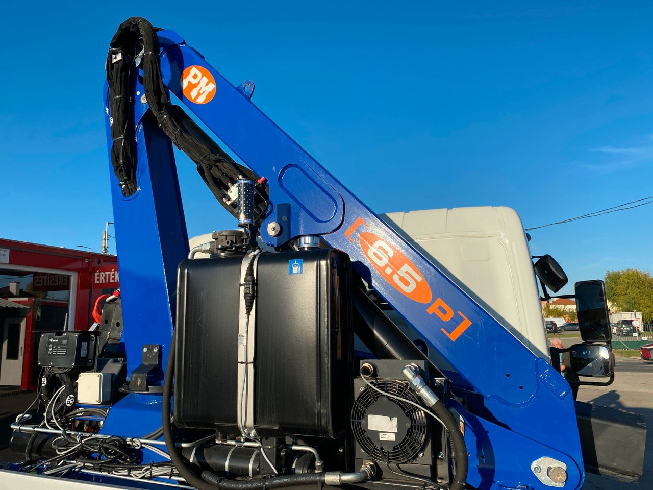 Fourgon plateau Mitsubishi FUSO CANTER 6C18 4WD PRITSCHE+PM 6522P KRAN: photos 19