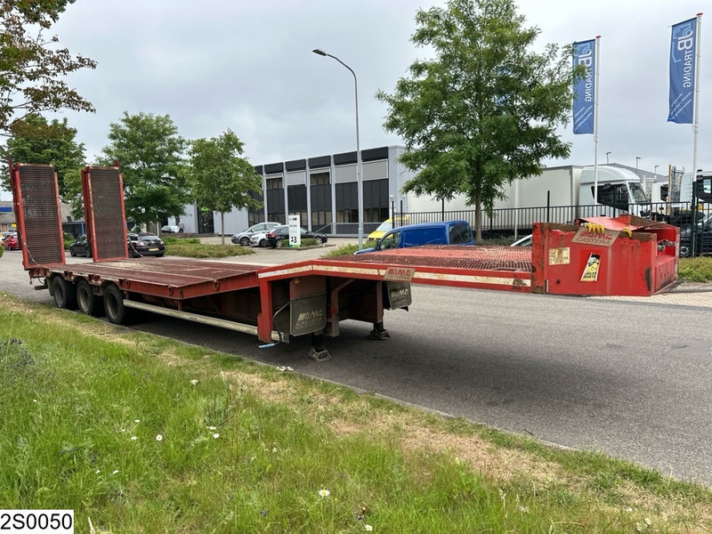 Castera Lowbed 45.000 kg - Semi-remorque surbaissé: photos 4 Castera Lowbed 45.000 kg - Semi-remorque surbaissé: photos 4