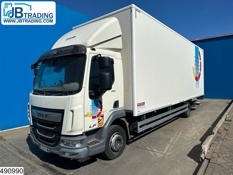 DAF LF 210 EURO 6, Dhollandia - Camion fourgon: photos 1 DAF LF 210 EURO 6, Dhollandia - Camion fourgon: photos 1