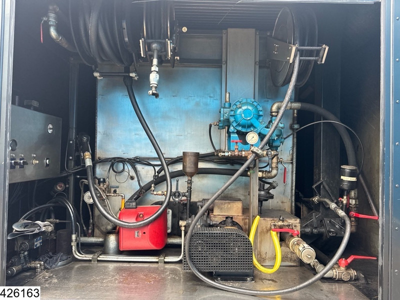 Camion citerne DAF LF45 250 EURO 5, Manual, Bitumen sprayer: photos 11 Camion citerne DAF LF45 250 EURO 5, Manual, Bitumen sprayer: photos 11