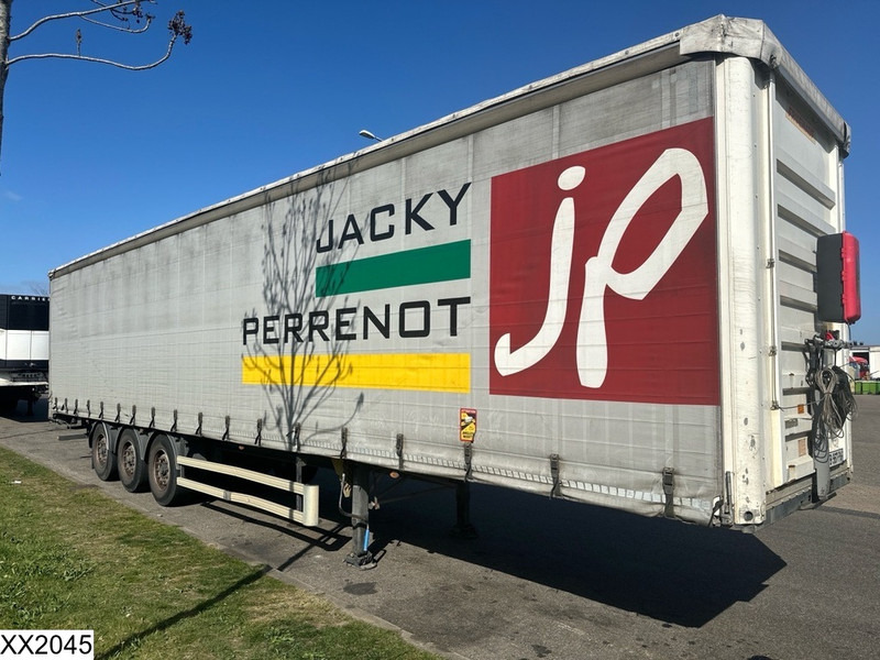 Fruehauf Tautliner - Semi-remorque rideaux coulissants: photos 5 Fruehauf Tautliner - Semi-remorque rideaux coulissants: photos 5