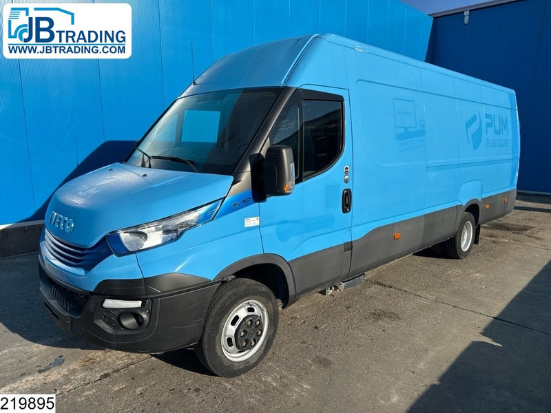 Iveco Daily Daily 35 NP EURO 6, CNG, Manual transmission - Fourgon: photos 1 Iveco Daily Daily 35 NP EURO 6, CNG, Manual transmission - Fourgon: photos 1