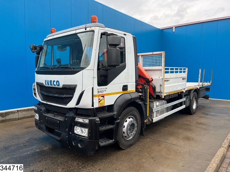 Iveco Stralis 310 EURO 6, Palfinger, Remote, Steelsuspension - Camion plateau, Camion grue: photos 2 Iveco Stralis 310 EURO 6, Palfinger, Remote, Steelsuspension - Camion plateau, Camion grue: photos 2