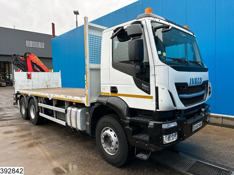 Iveco Stralis 360 6x4, EURO 6. Palfinger, Remote - Camion plateau, Camion grue: photos 3 Iveco Stralis 360 6x4, EURO 6. Palfinger, Remote - Camion plateau, Camion grue: photos 3